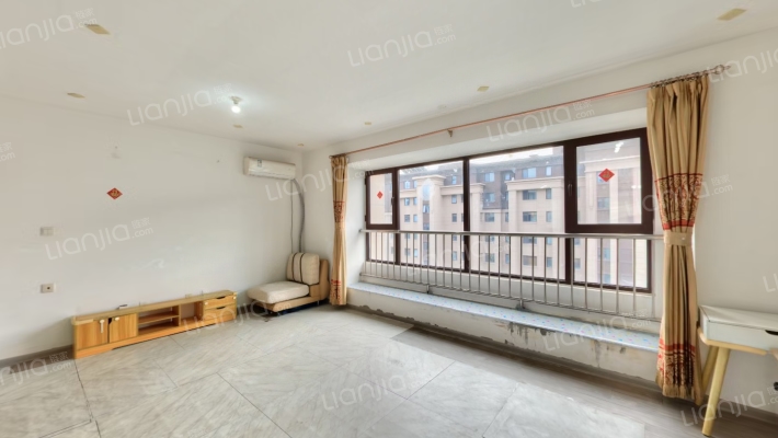 中建城源和湾二手房实景图