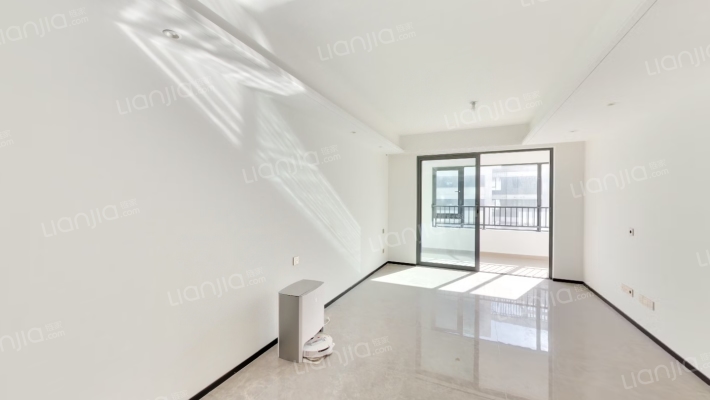 高速信达时代星河南区二手房实景图