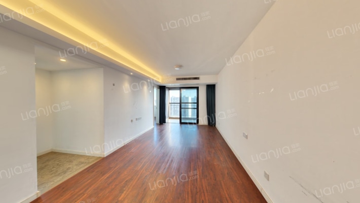 万科金域蓝湾三期二手房实景图