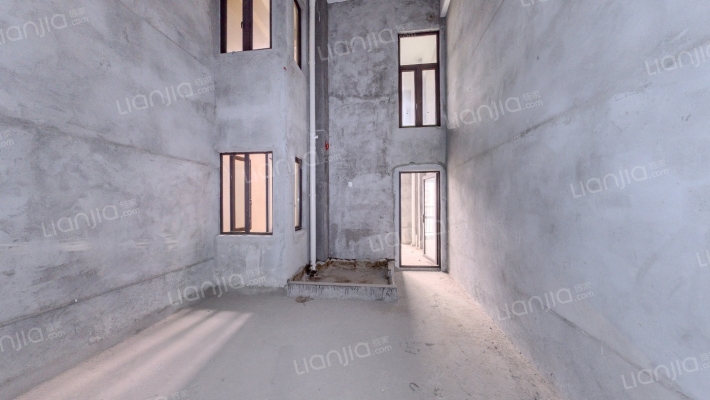 诺希央墅二手房实景图