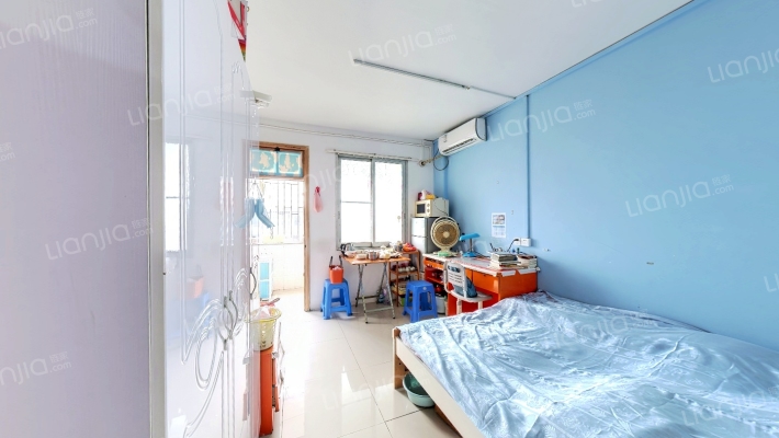 省卫生局宿舍二手房实景图