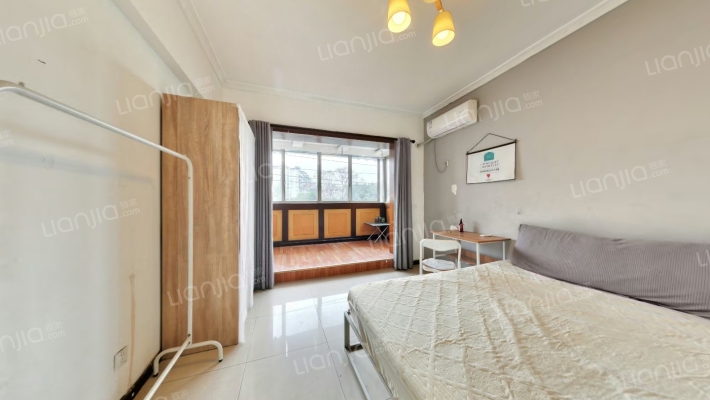 学府春二手房实景图