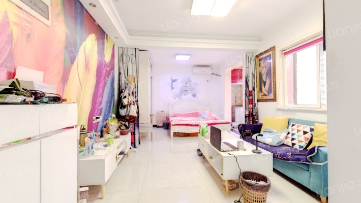 颐馨雅苑二手房实景图