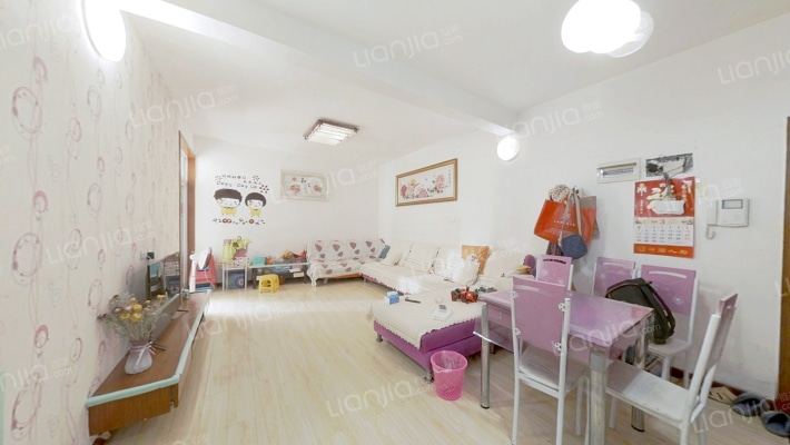 富丽杰座二手房实景图