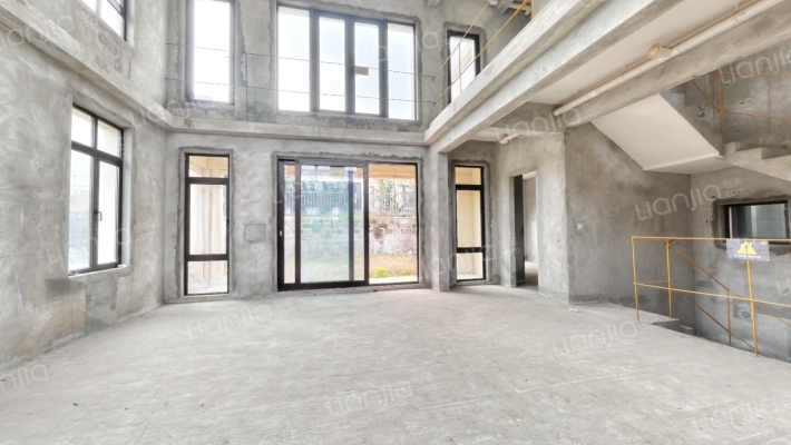 中交枫丹合院二手房实景图