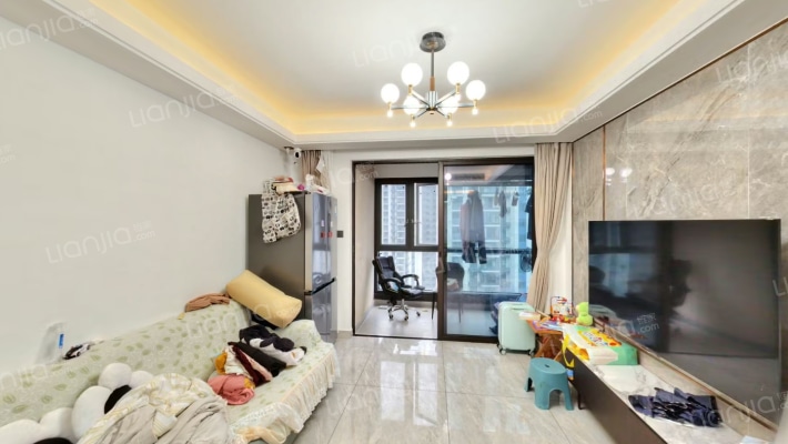 美的麓府二手房实景图