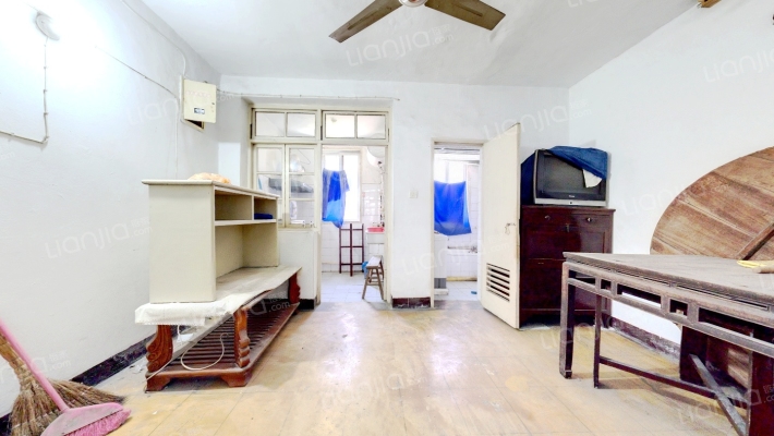 清塘新村二手房实景图