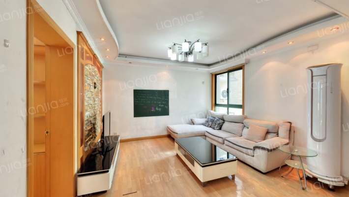 聚福园一期二手房实景图