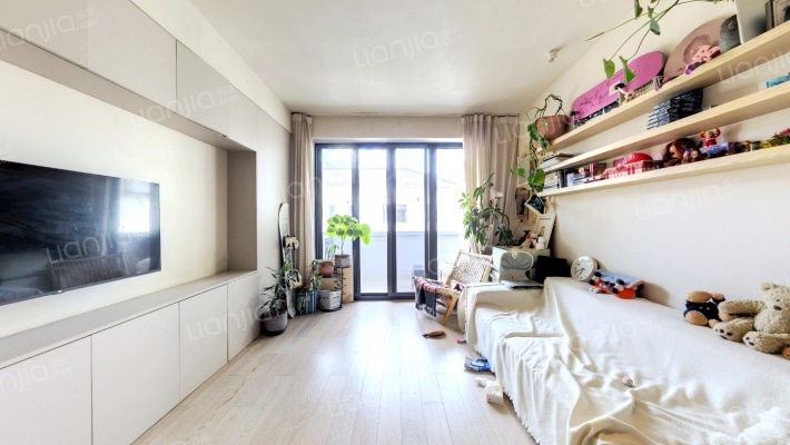 襄阳南路277弄二手房实景图