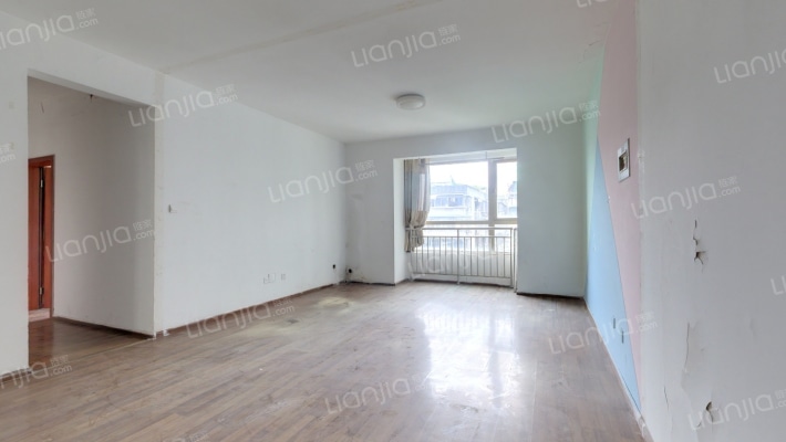 蓝谷领地二手房实景图