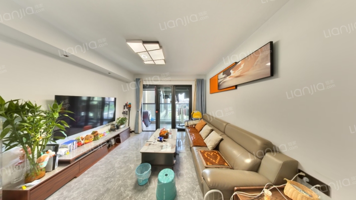 万科城市之光A区二手房实景图