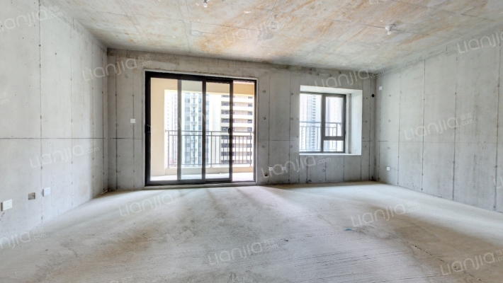 鸿锦城天逸二手房实景图