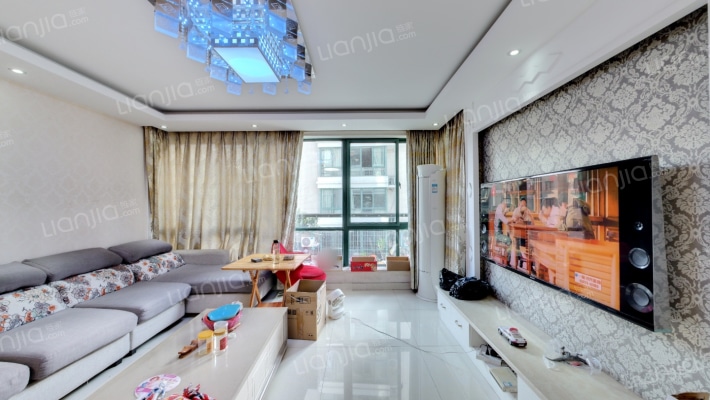 白马湖小区白鹤苑二手房实景图