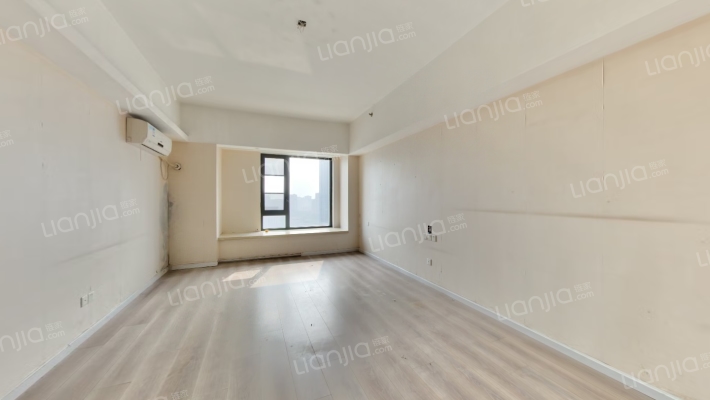 环球国际中心二手房实景图