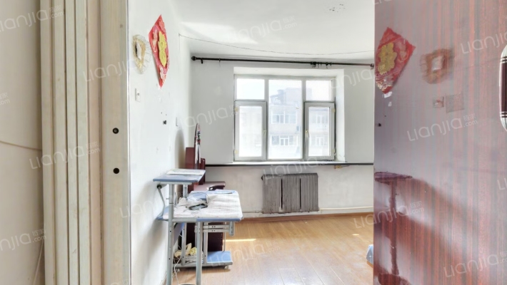 西四小区二手房实景图