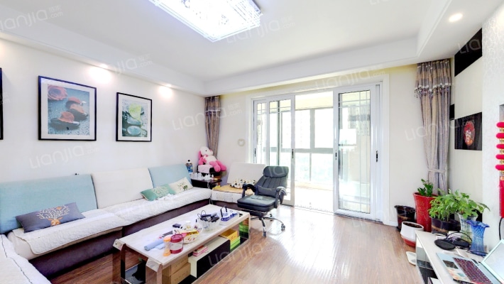 中大简界二手房实景图