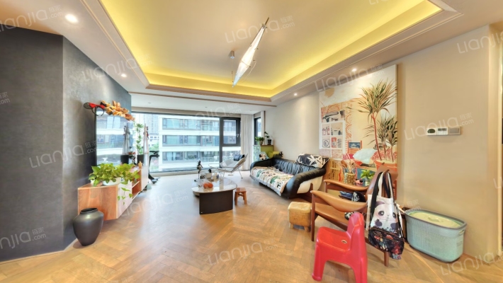 德商御府天骄学府二手房实景图