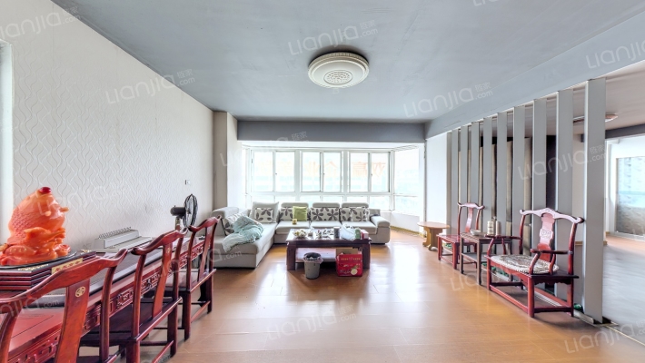 鼎盛大厦二手房实景图