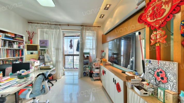 城市假日二手房实景图