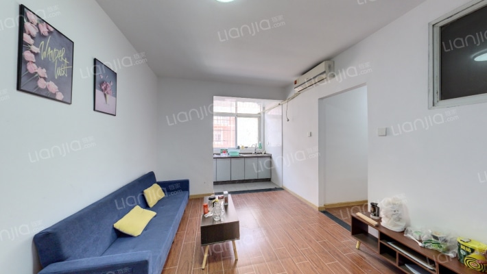 金鹰机电5区二手房实景图