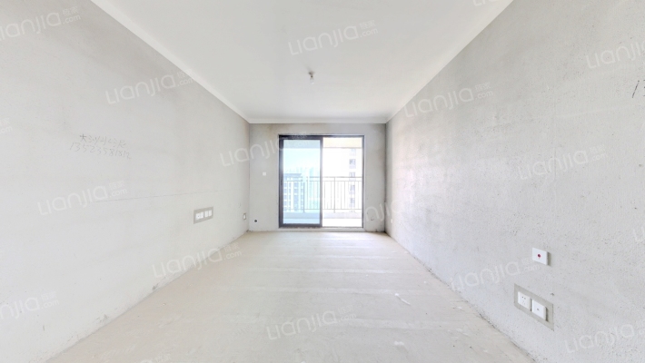 中原华侨城2号院二手房实景图