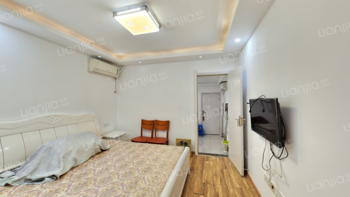 凤凰西街188号二手房实景图