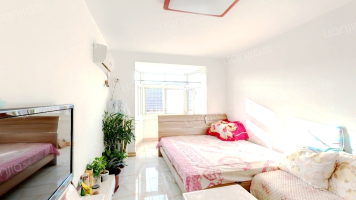 硫酸厂家属楼二手房实景图