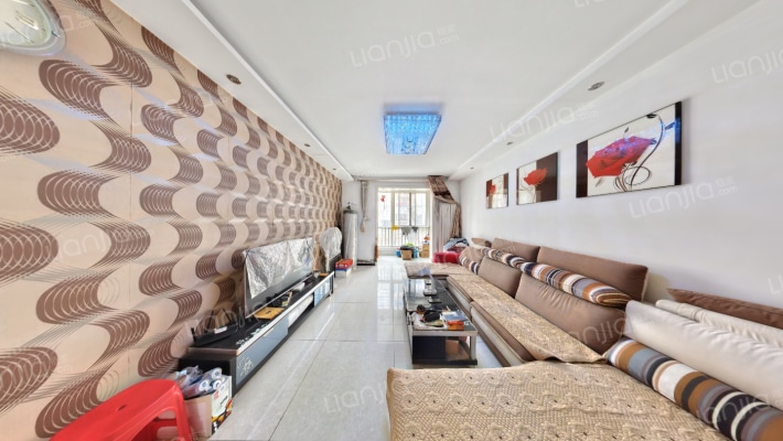 小镇西西里瑞泰里二手房实景图