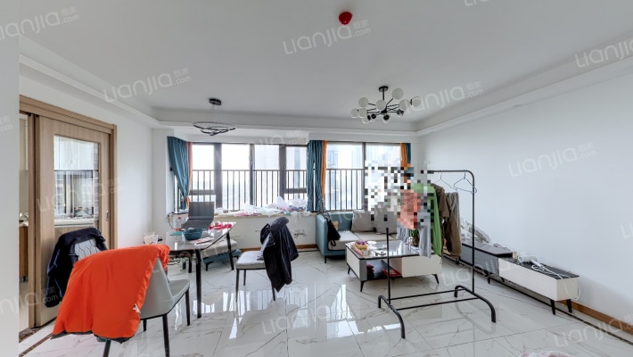 杰海苑二手房实景图