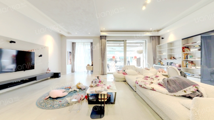 世茂湖滨花园(别墅)二手房实景图