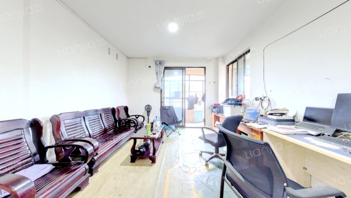 上源华庭二手房实景图