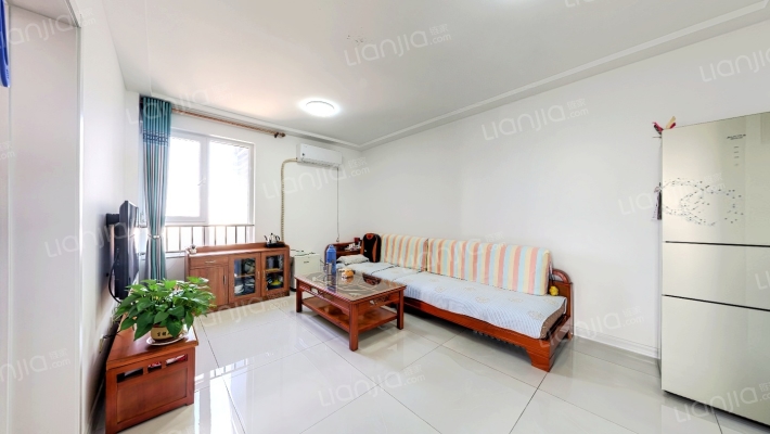 齐悦华府二手房实景图