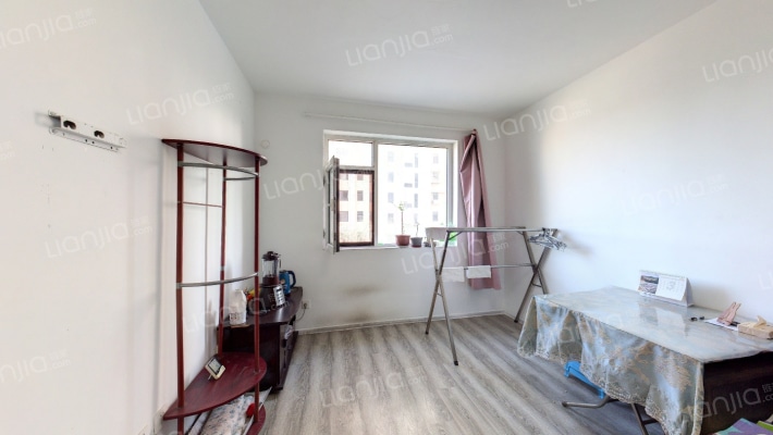 海悦蓝庭二手房实景图