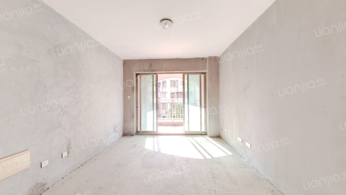 宁海尚峰二期二手房实景图