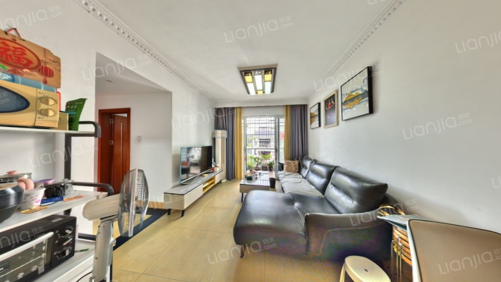 岭南花园二手房实景图