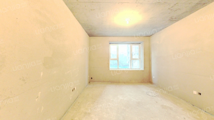 天润家园二手房实景图