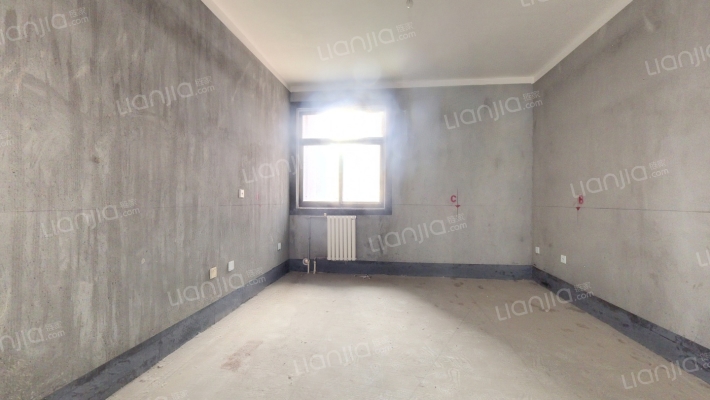 天伦庄园三期二手房实景图