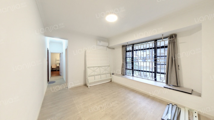 丽江花园丽荃楼二手房实景图