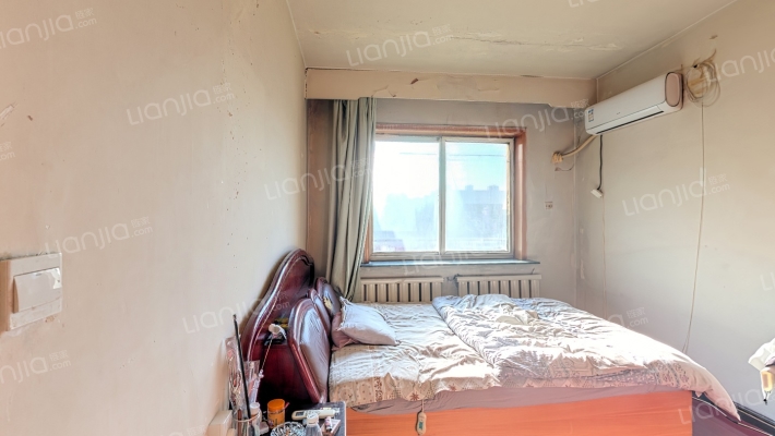 新航社区二手房实景图