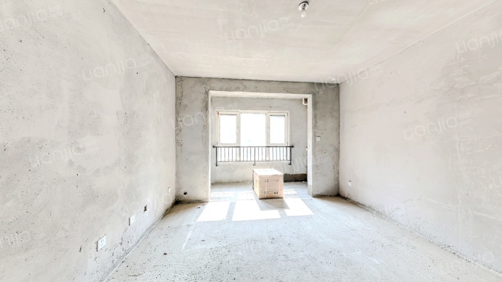 鸿坤花语二手房实景图