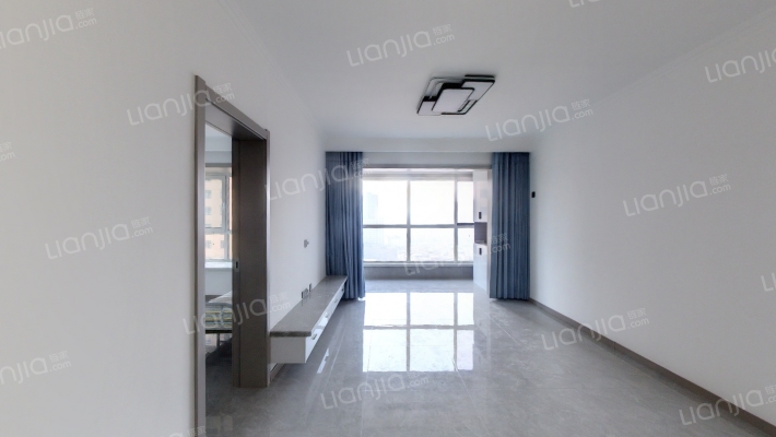 鸿泰雅园二手房实景图