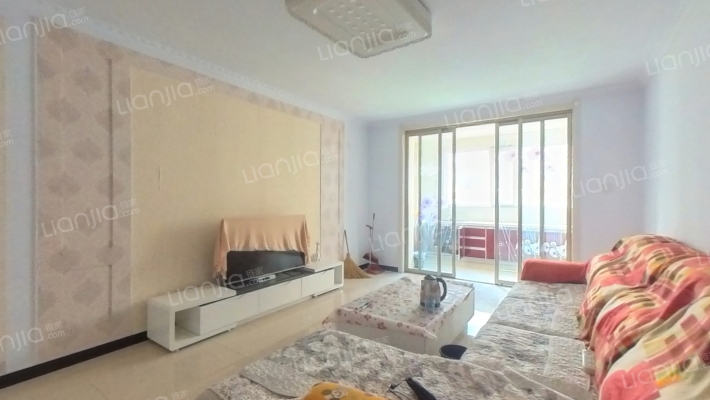 左庭右院二手房实景图