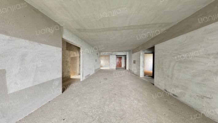 依云雍景湾二手房实景图