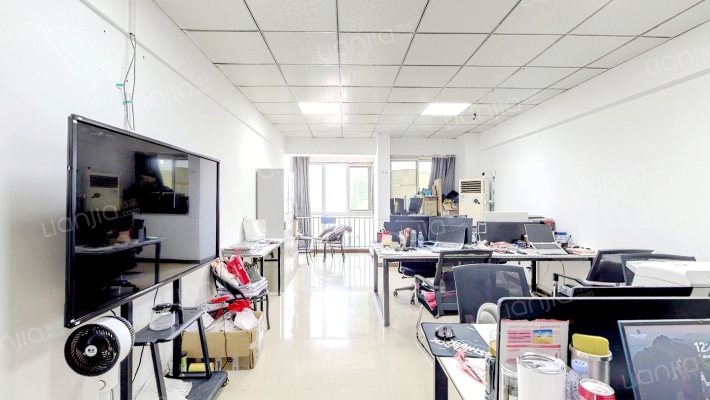 财智名座二手房实景图