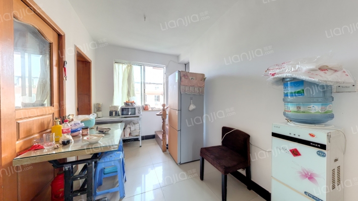 梅花新村二手房实景图