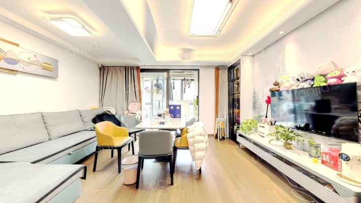 路劲璞玉澜岸二手房实景图