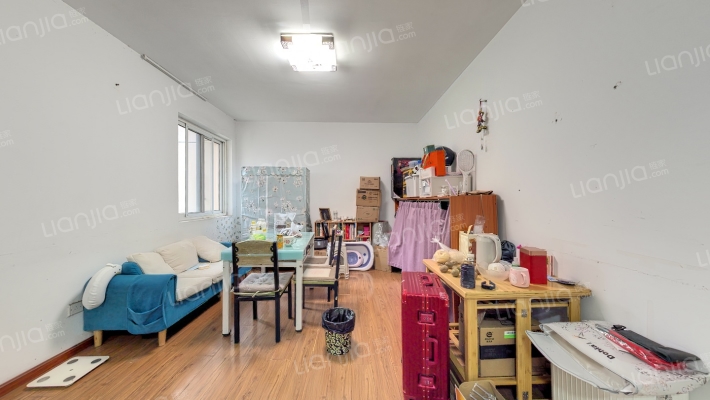 惠都家园二手房实景图