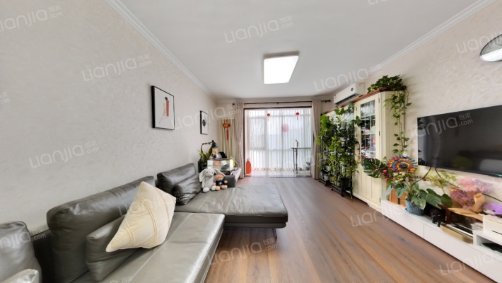 玉泉新城B区二手房实景图