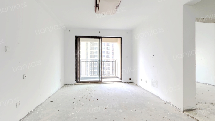 璀璨四季花园二手房实景图