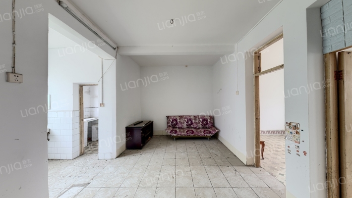 中国工商银行广西分行营业部思贤路绿塘里宿舍二手房实景图